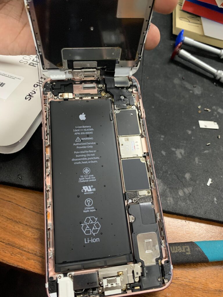 *2026 Screen Repair Cost Breakdown: Fix a Phone/Laptop/TV for Cheap