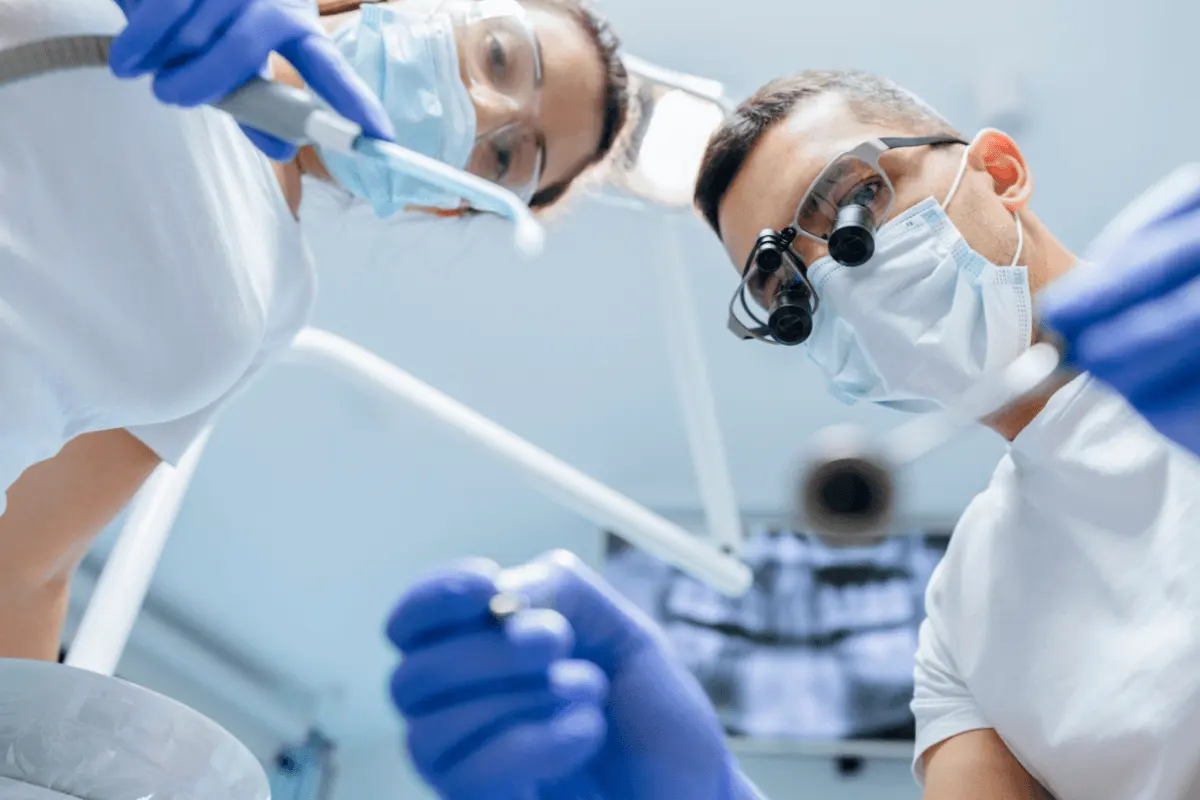 Dental Assistant Salary 2026: Oakland vs. CA Pay + How to Earn $30+/Hour